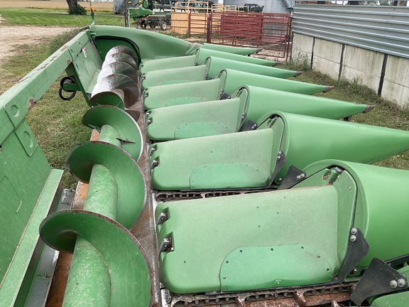 2014 John Deere 608C Header Corn Head
