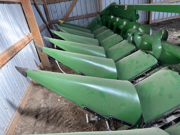 2025 John Deere CR 8 Header Corn Head
