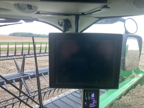 2022 John Deere S780 Combine