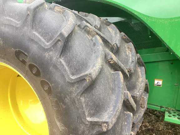 2022 John Deere S780 Combine