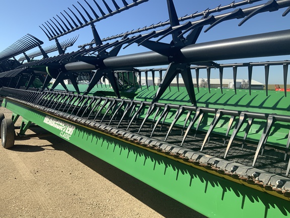 2025 John Deere RDF 40 Header Combine