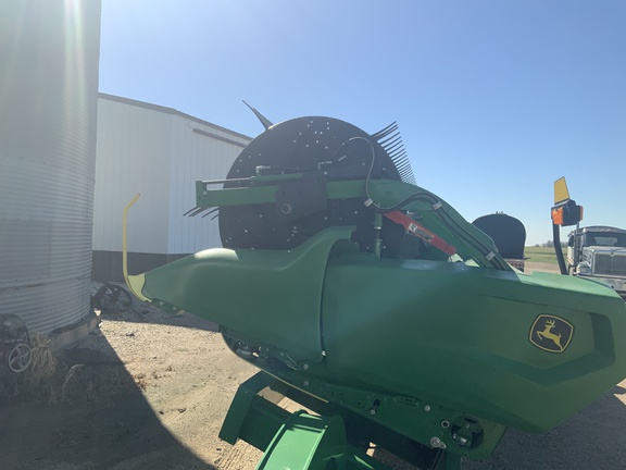 2025 John Deere RDF 40 Header Combine