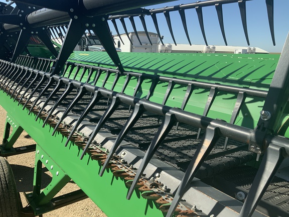 2025 John Deere RDF 40 Header Combine