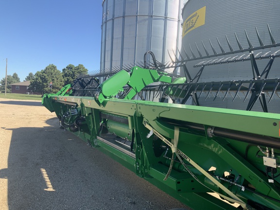 2025 John Deere RDF 40 Header Combine