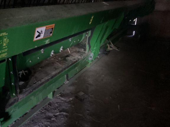 2025 John Deere RDF 35 Header Combine