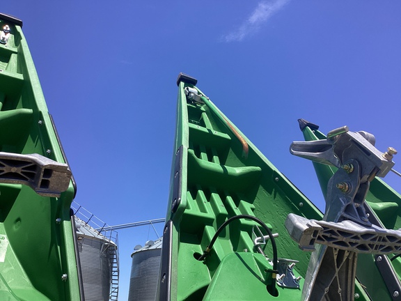 2025 John Deere CR 12 Header Corn Head