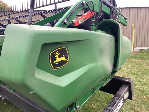 2022 John Deere RD45F Header Combine