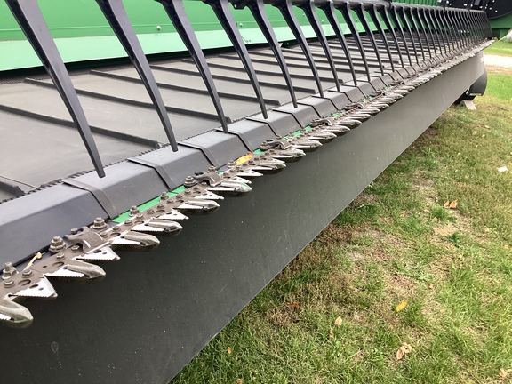 2022 John Deere RD45F Header Combine
