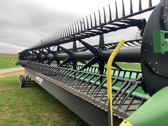 2022 John Deere RD45F Header Combine