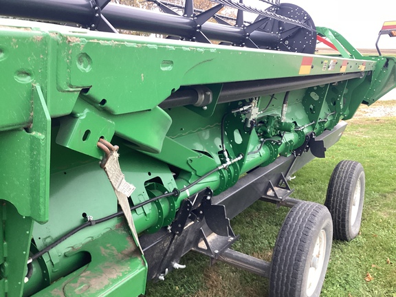 2022 John Deere RD45F Header Combine