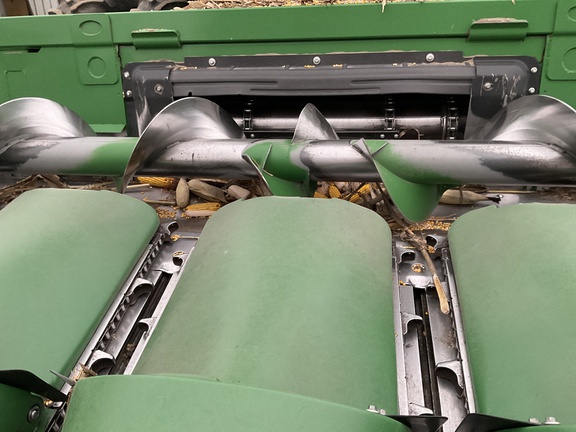 2020 John Deere 708C Header Corn Head