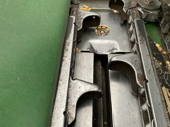 2020 John Deere 708C Header Corn Head