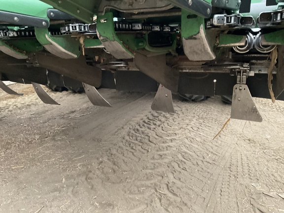 2020 John Deere 708C Header Corn Head
