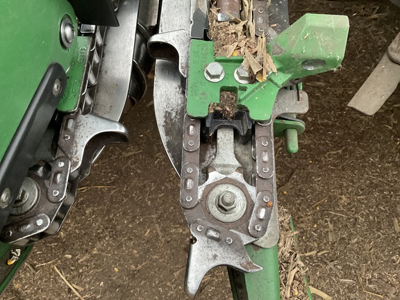 2020 John Deere 708C Header Corn Head