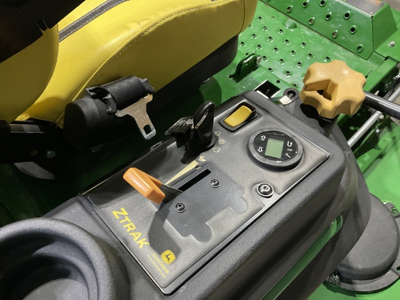 2022 John Deere Z997R Mower/Zero Turn