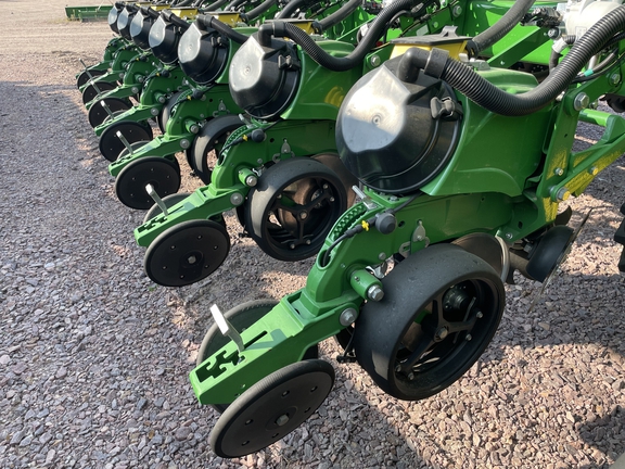 2023 John Deere DB60 Planter