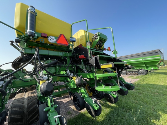 2023 John Deere DB60 Planter