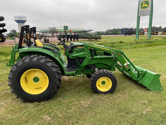 2022 John Deere 4052M Tractor Compact