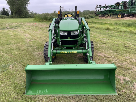 2022 John Deere 4052M Tractor Compact