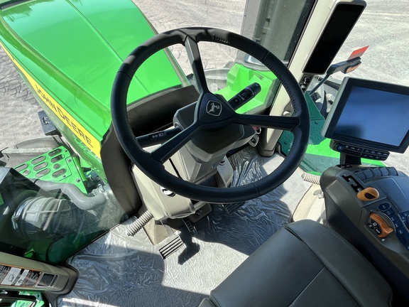 2023 John Deere 9R 640 Tractor 4WD