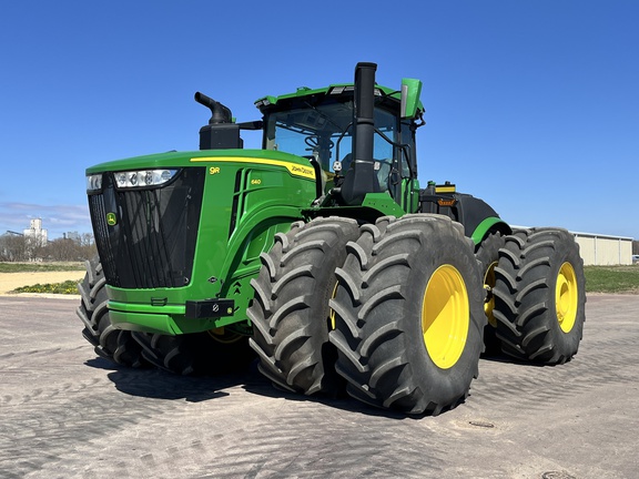 2023 John Deere 9R 640 Tractor 4WD