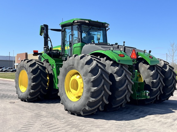 2023 John Deere 9R 640 Tractor 4WD