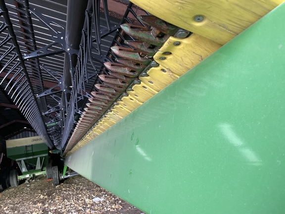 2022 John Deere HD50F Header Combine