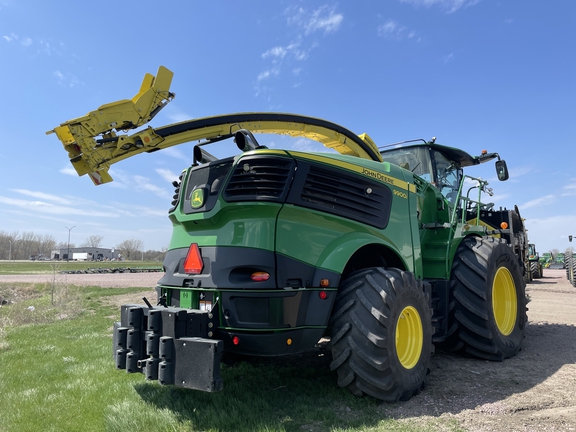 2023 John Deere 9900 Forage Harvester