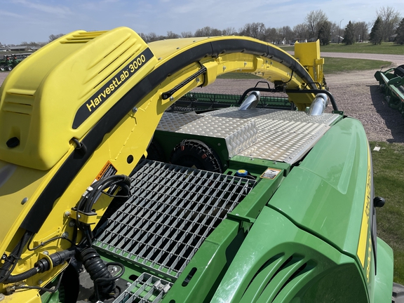 2023 John Deere 9900 Forage Harvester