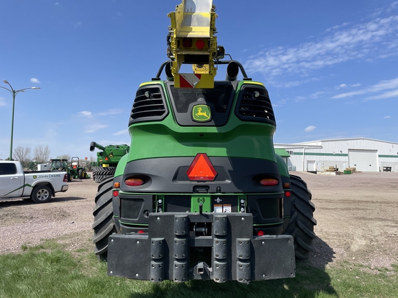 2023 John Deere 9900 Forage Harvester