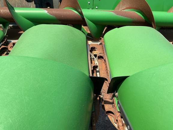 2022 John Deere C12R Header Corn Head