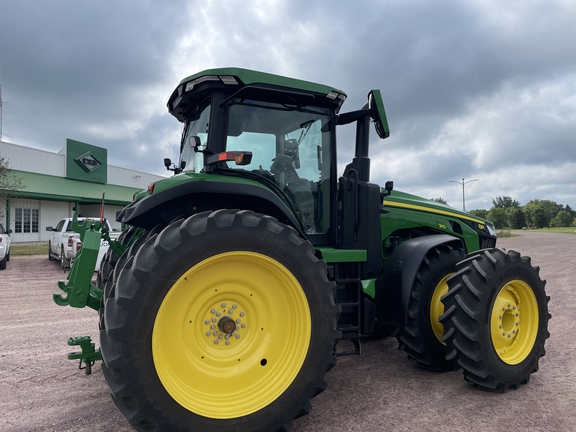 2023 John Deere 8R 310 Tractor