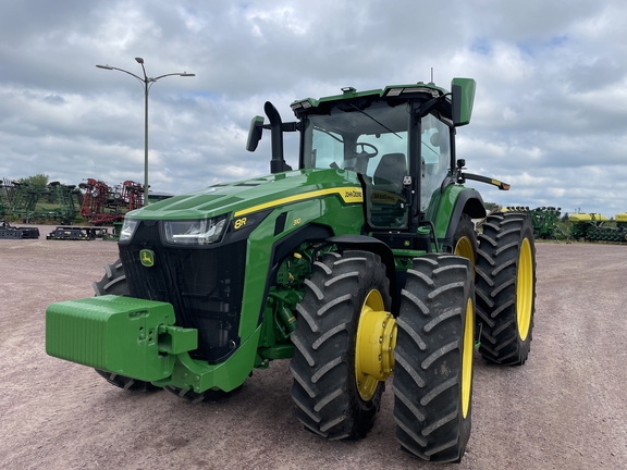 2023 John Deere 8R 310 Tractor