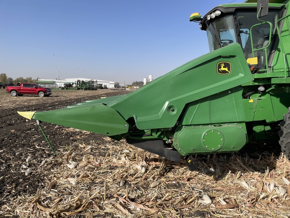 2023 John Deere C8R STALKMASTER Header Corn Head