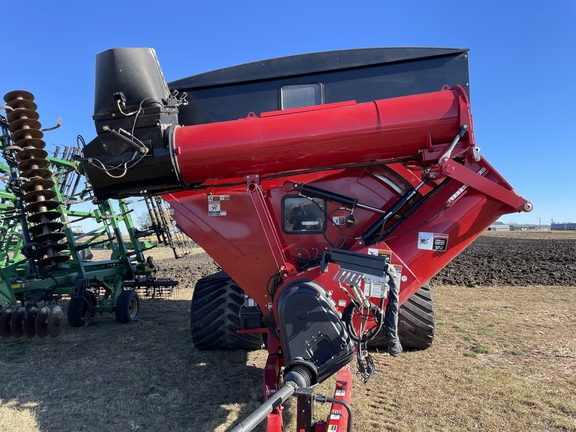 2021 Brent 1396 Grain Cart