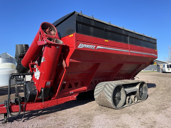 2020 Brent 1396 Grain Cart