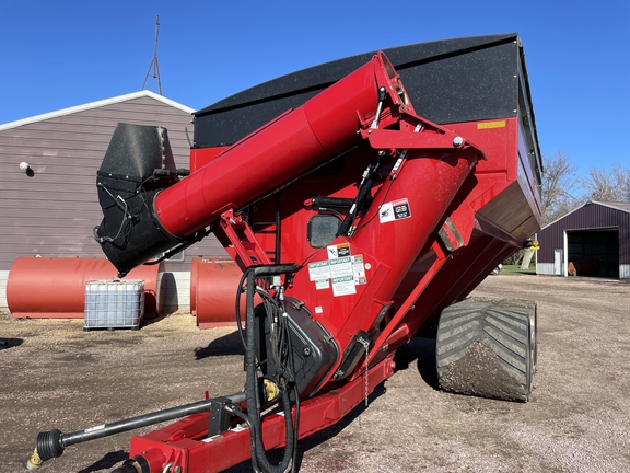 2020 Brent 1396 Grain Cart