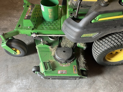 2023 John Deere Z997R Mower/Zero Turn