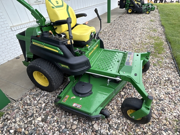 2023 John Deere Z997R Mower/Zero Turn