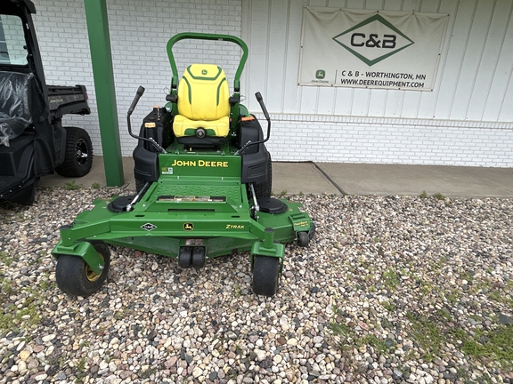 2023 John Deere Z997R Mower/Zero Turn