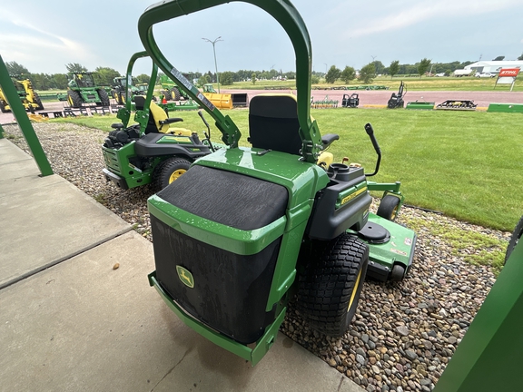 2023 John Deere Z997R Mower/Zero Turn