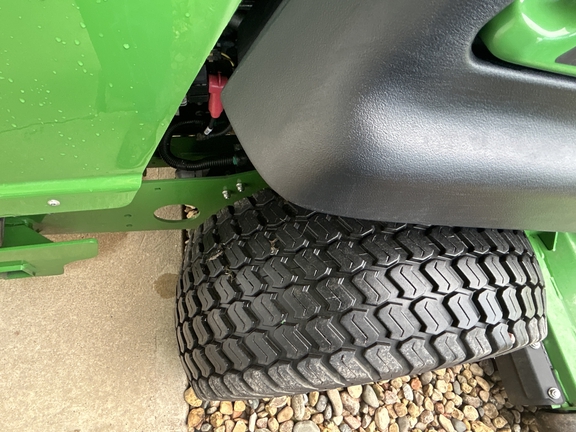 2023 John Deere Z997R Mower/Zero Turn