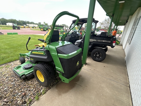 2023 John Deere Z997R Mower/Zero Turn