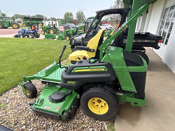 2023 John Deere Z997R Mower/Zero Turn