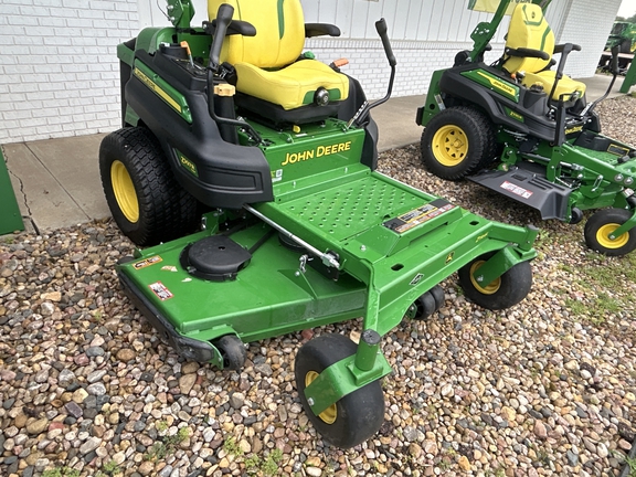 2023 John Deere Z997R Mower/Zero Turn