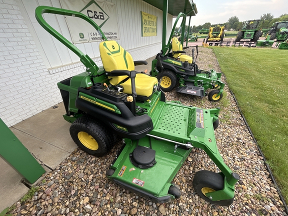 2023 John Deere Z997R Mower/Zero Turn