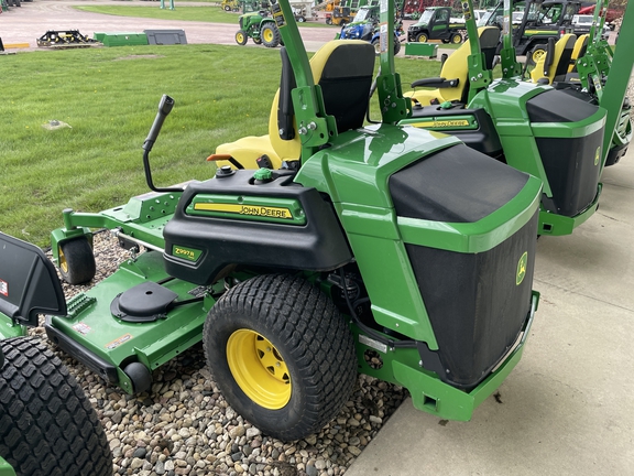 2023 John Deere Z997R Mower/Zero Turn