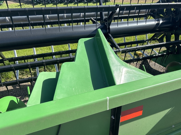 2016 John Deere 635F Header Combine