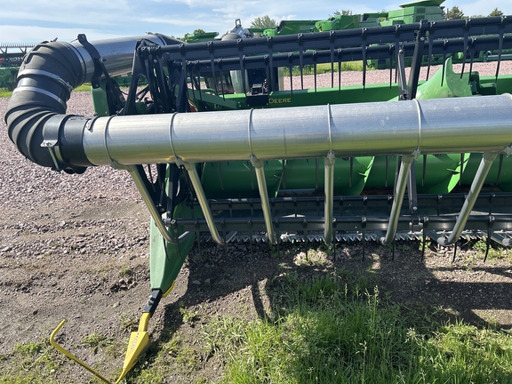 2016 John Deere 635F Header Combine