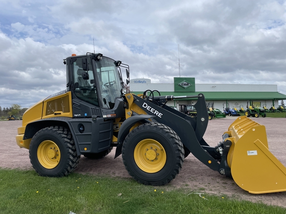 2024 John Deere 344 P Compact Utility Loader